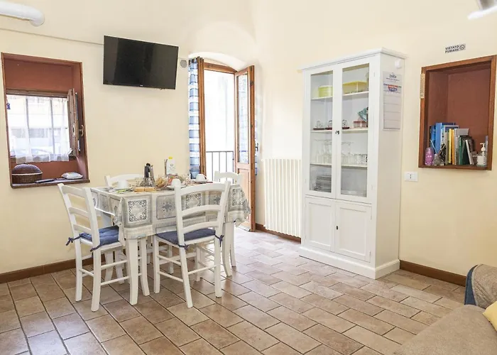 Centralissimo Trilocale Su Due Piani - Flavio House דירה סנרמו