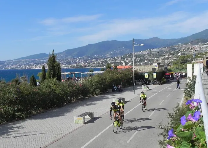 דירה Centralissimo Trilocale Su Due Piani - Flavio House